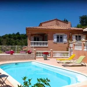 https://chambres-dhotes-les-noisetiers.fr-provencehotel.com